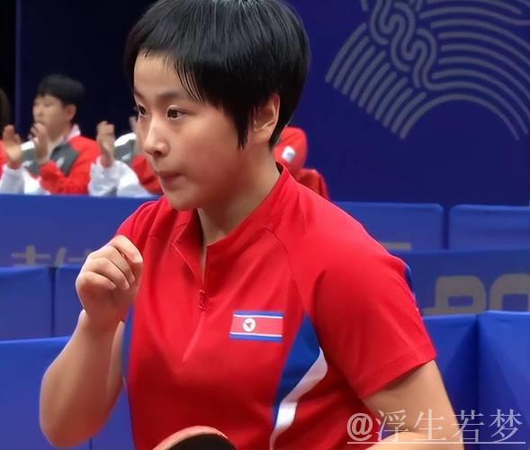 国乒护台太强！蒯曼顶住申裕斌爆冲，林诗栋致命反杀，握拳庆祝